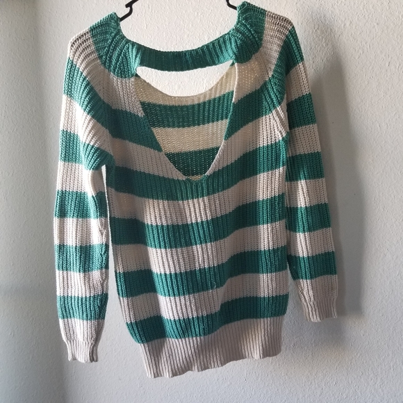 Forever 21 sweater striped longer fitting - Picture 4 of 5